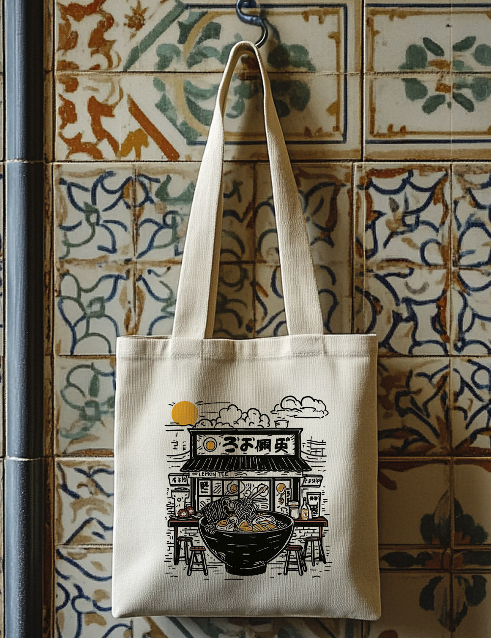 Bolsa de asas largas. Ramen lemon tee. L 199