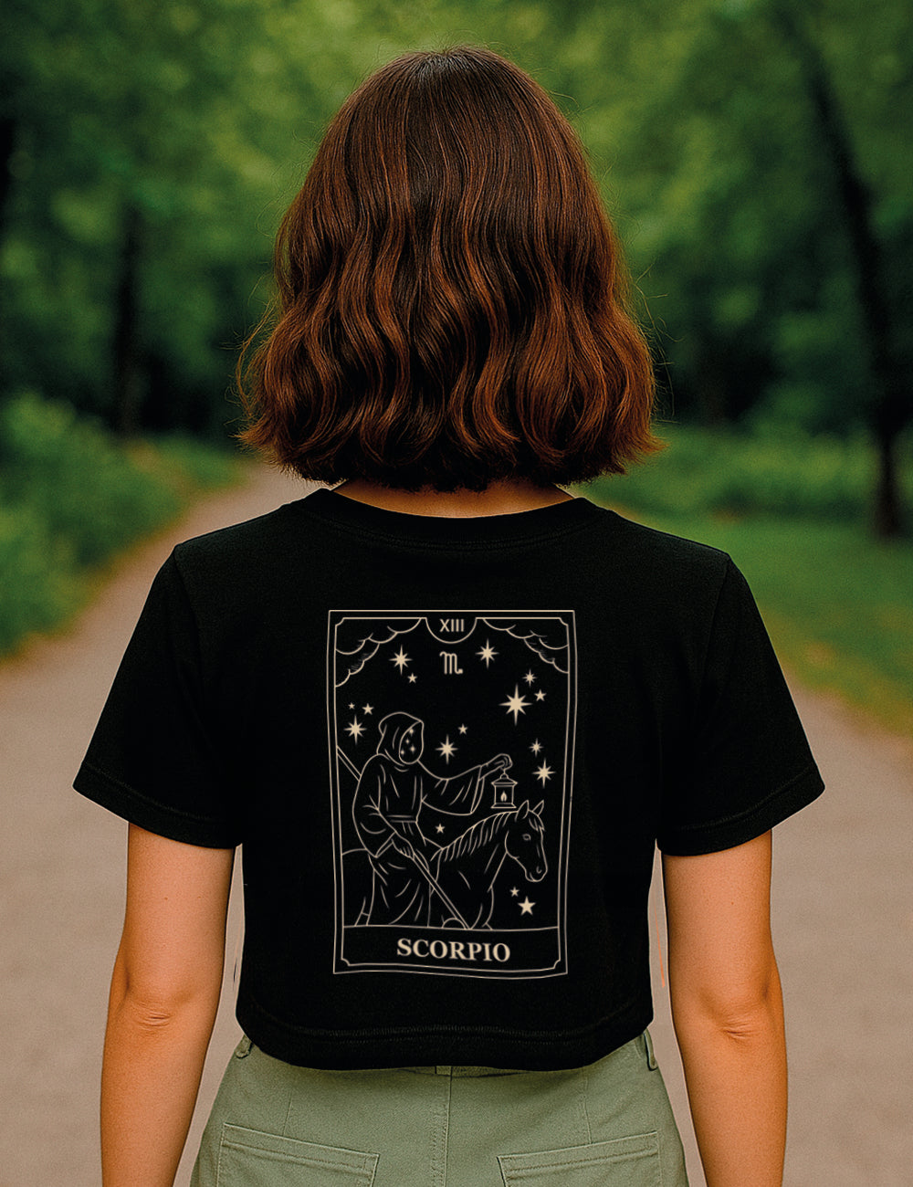 Camiseta Escorpio Tarot Crop. L 587