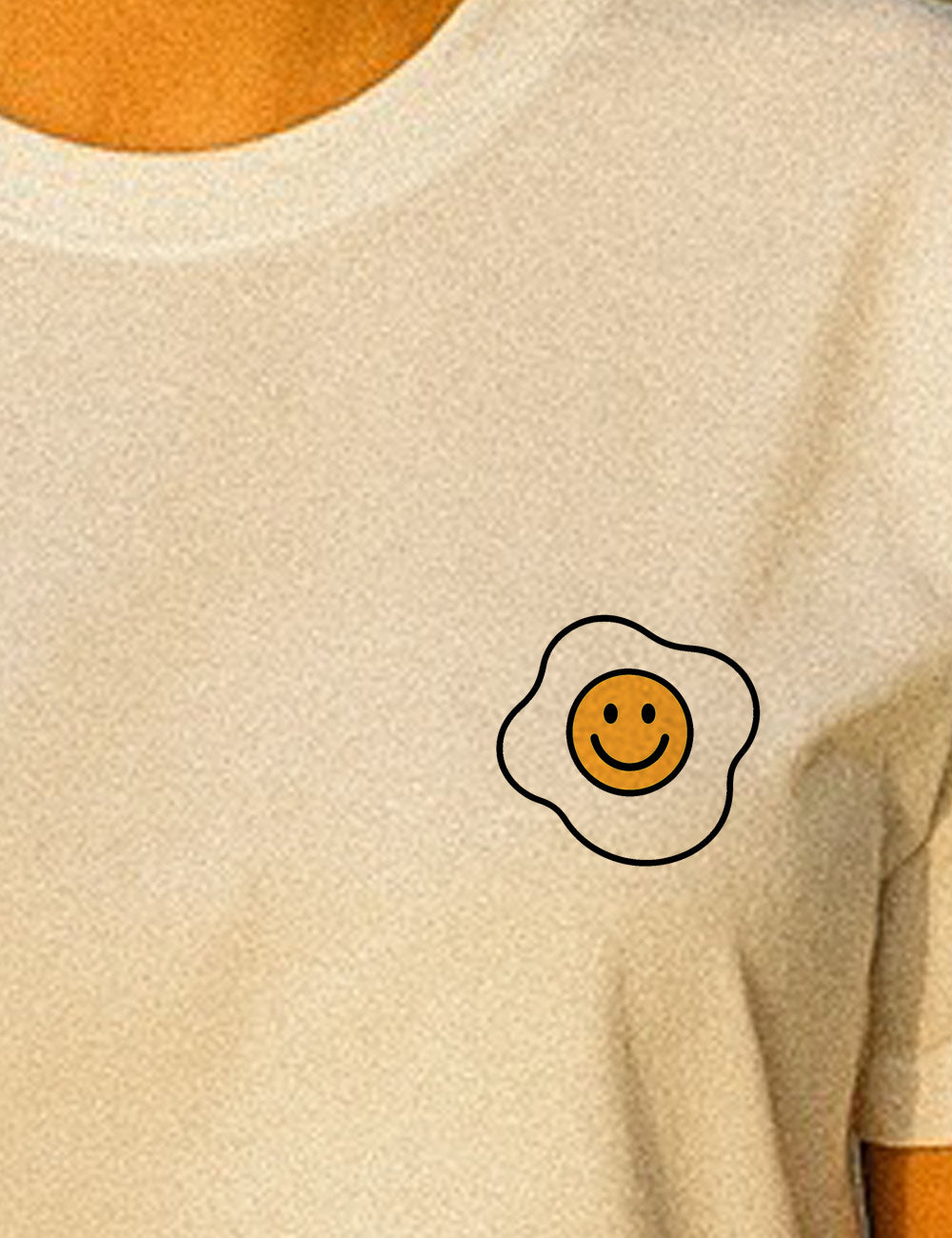 Camiseta Huevo feliz. L 820 LTE
